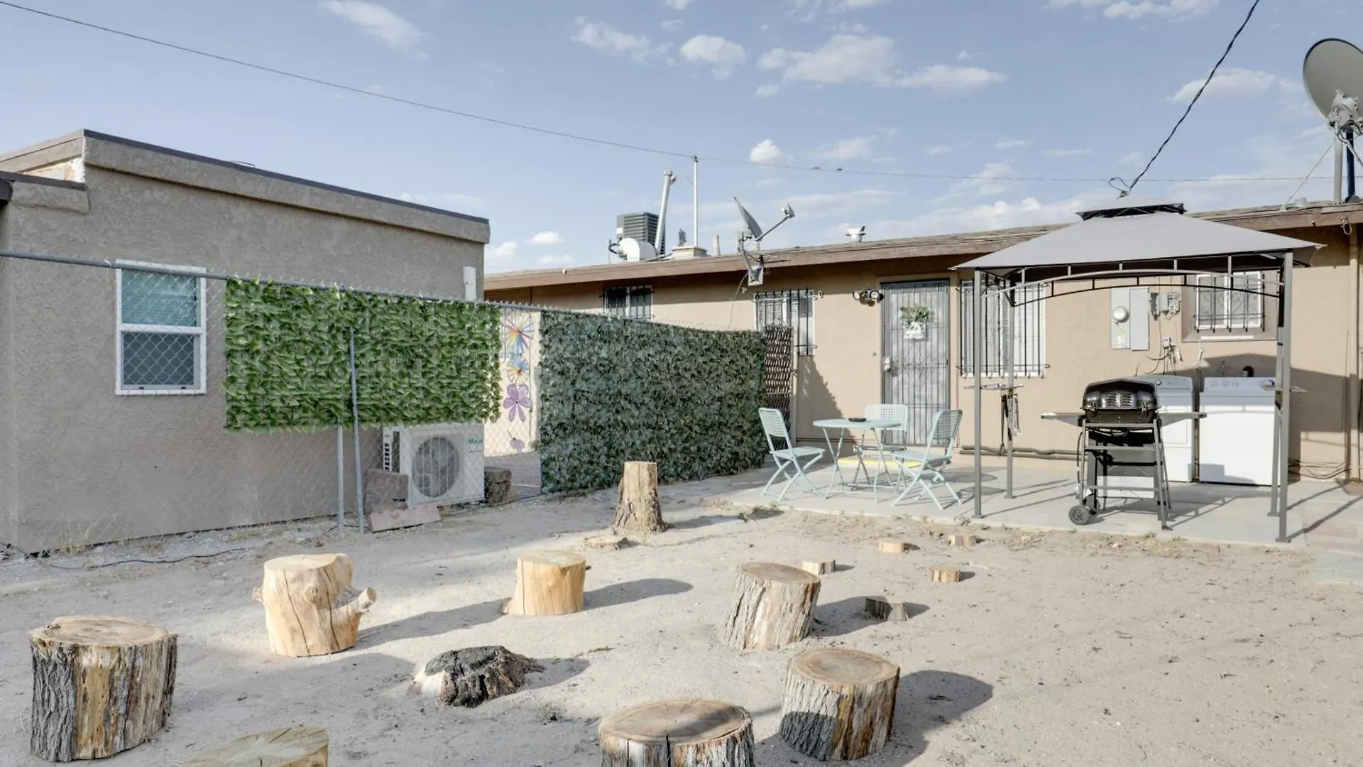 بيت للعطل North Las Vegas Hideaway With Grill Less Than 10 Mi To Strip الولايات المتحدة الأمريكية
